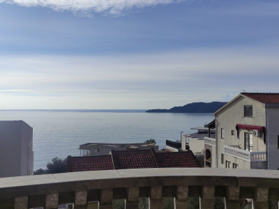 Ein-Zimmer-Wohnung mit Panoramablick auf das Meer in Pržno